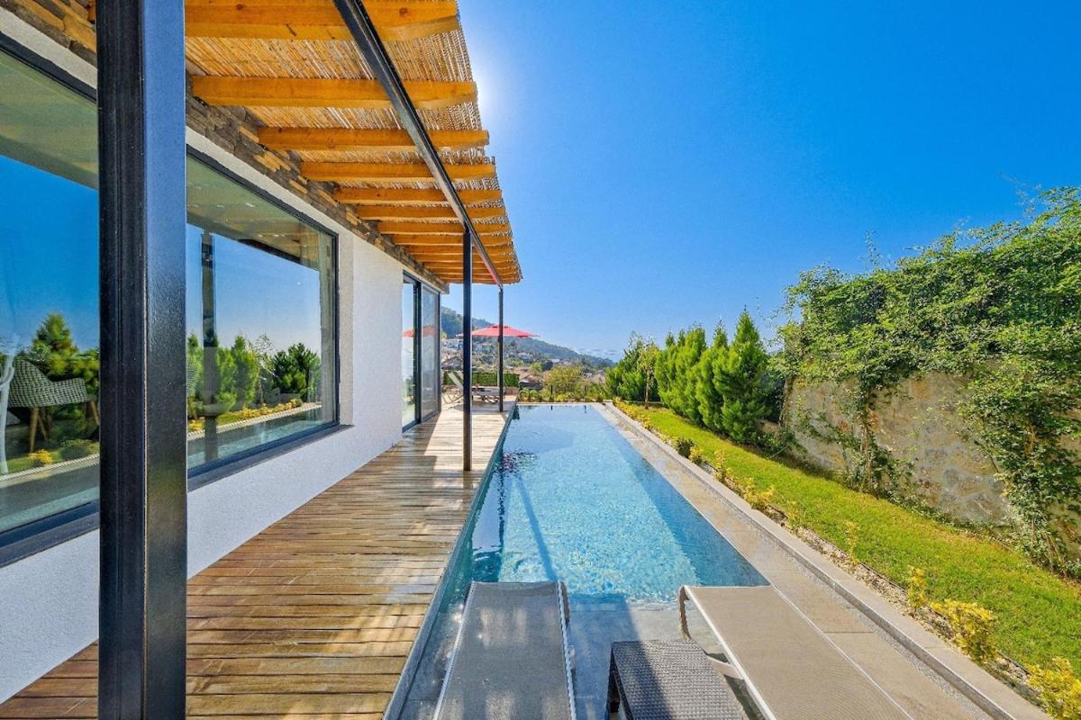 Amazing Luxurious Villa Bali Faralya By Luxury Group Exterior photo